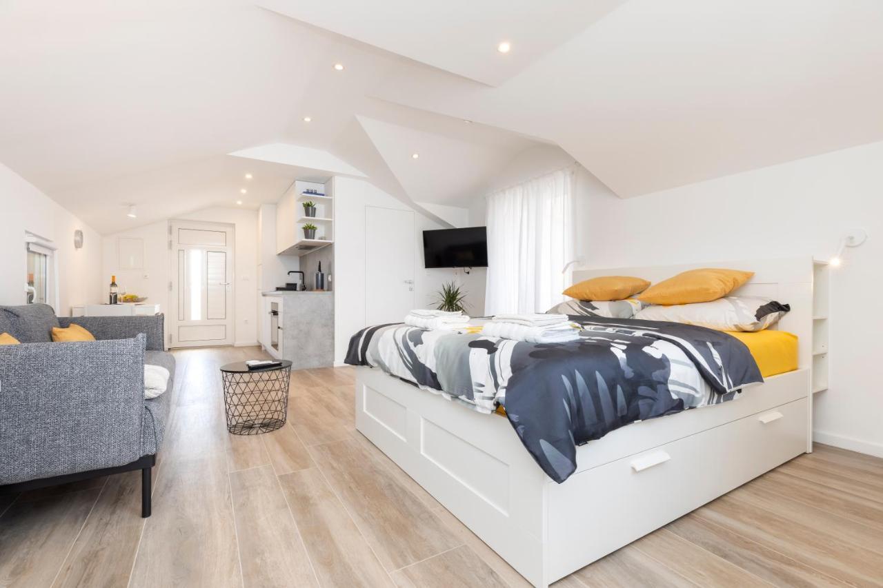 Ferienwohnung Easy Mali Lošinj Exterior foto